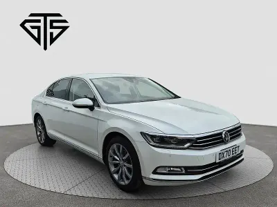 Begagnad VW Passat Highline 193 HK (141 kW) 2025 Vit Sedan