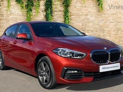 Używany BMW 118 Sport Line 138 KM (101 kW) 2020 Pomarańczowy Hatchback