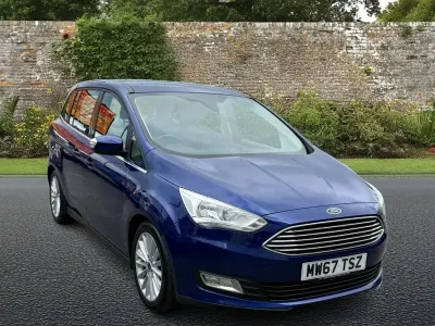 Usado Ford Grand C-Max Titanium 125 HP (91 kW) 2018 Azul Monovolume