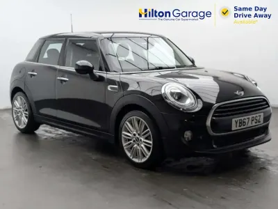 Used Mini Cooper Hatch 136 HP (100 kW) 2017 Black Hatchback