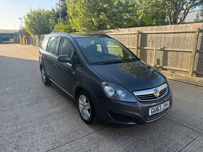 Second-hand Vauxhall Zafira 2014 Gri Monovolum