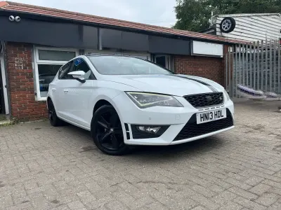 Used Seat Leon FR 2013 White Hatchback
