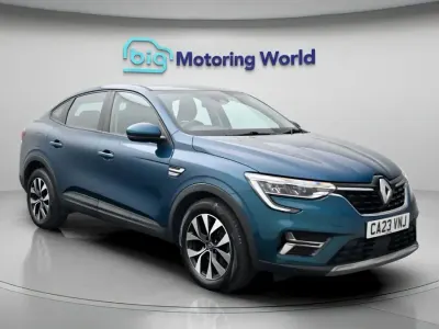 Used Renault Arkana Evolution 145 HP (106 kW) 2023 Blue SUV