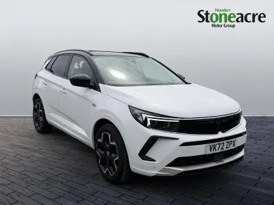 Used Vauxhall Grandland X Ultimate 130 HP (95 kW) 2022 White SUV