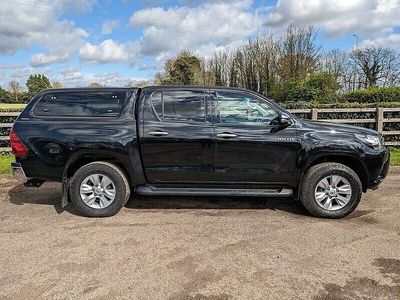 used Toyota HiLux Icon D/Cab Pick Up 2.4 D-4D Auto [3.5t Tow]