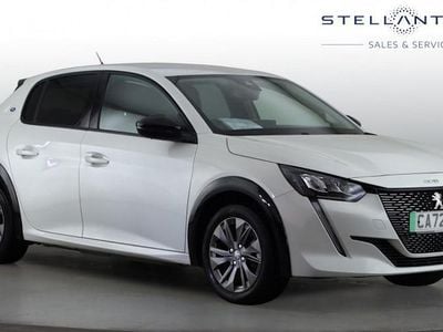 Used Peugeot e-208 Allure+ 100 kW (136 HP) 2022 White Hatchback