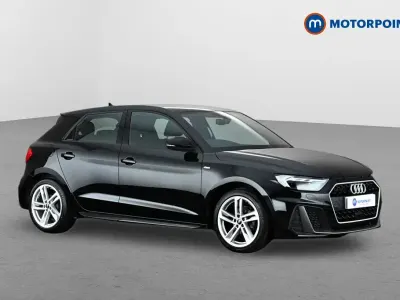 Begagnad Audi A1 S-Line 2023 Svart SUV