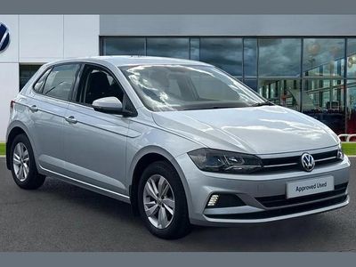 Used VW Polo SE 95 HP (69 kW) 2018 Reflex silver Hatchback
