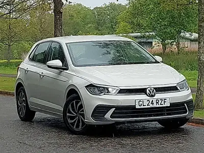 Begagnad VW Polo Life 95 HK (69 kW) 2024 Grå Halvkombi