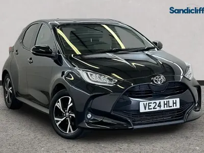 Used Toyota Yaris Design 116 HP (85 kW) 2024 Black Hatchback