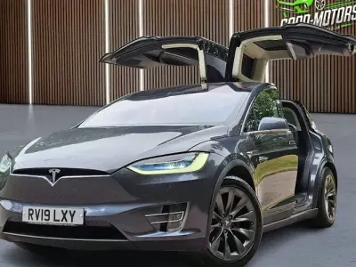 Used Tesla Model X Standard Range 448 kW (610 HP) 2019 Grey SUV