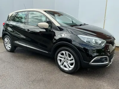 Usado Renault Captur Dynamique 90 CV (66 kW) 2014 Negro SUV