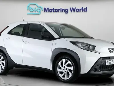 Używany Toyota Aygo X PURE 72 KM (52 kW) 2025 SUV