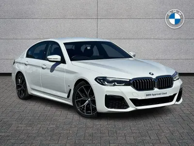 Begagnad BMW 520 M Sport 187 HK (137 kW) 2022 Vit Sedan