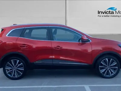 Begagnad Renault Kadjar Iconic 140 HK (102 kW) 2019 Röd SUV