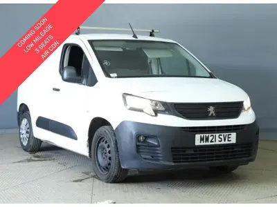 Used Peugeot Partner 131 HP (96 kW) 2021 White MPV