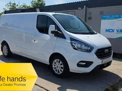 Used Ford Transit Custom Limited 130 HP (95 kW) 2023 White Van