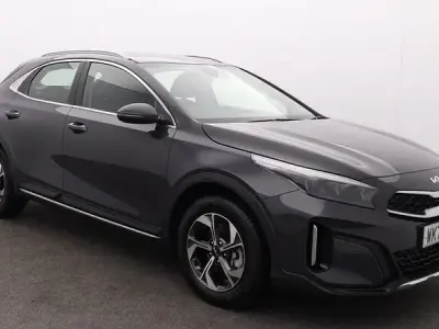 Novo Kia XCeed 2025 Cinzento SUV