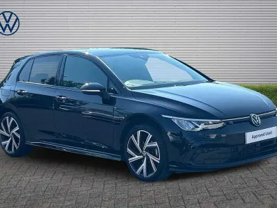 Used VW Golf VIII R-line 130 HP (95 kW) 2024 Black Hatchback