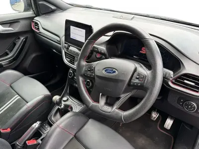 Używany Ford Puma ST 200 KM (147 kW) 2023 Czarny SUV