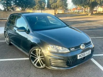 Używany VW Golf VII GTD 184 KM (135 kW) 2017 Szary Hatchback