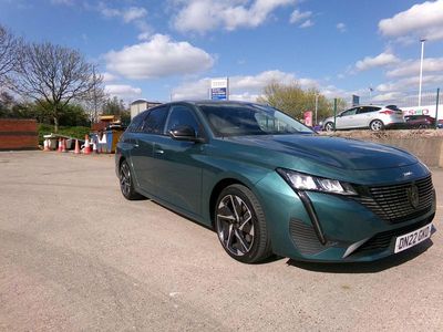 Used Peugeot 308 Active Premium 130 HP (95 kW) 2022 Blue Estate