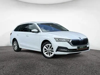 Used Skoda Octavia SE L 110 HP (80 kW) 2022 White Estate
