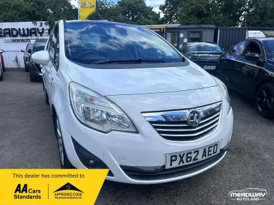 Used Vauxhall Meriva 2013 White MPV