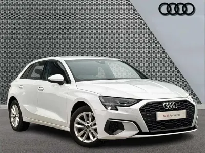 Usado Audi A3 147 HP (108 kW) 2022 Branco Sedan