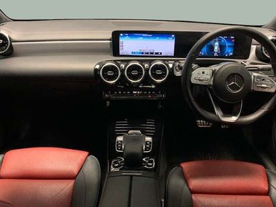Mercedes CLA200