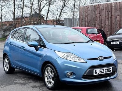 Used Ford Fiesta Zetec 82 HP (60 kW) 2012 Blue Hatchback