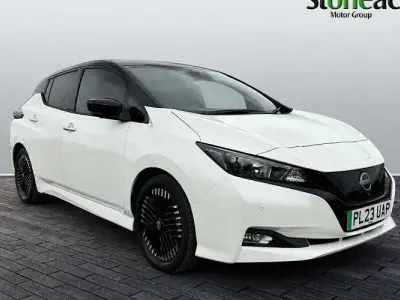 Used Nissan Leaf N-Connecta 110 kW (150 HP) 2022 White Hatchback