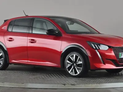 Second-hand Peugeot e-208 Premium 100 kW (136 CP) 2021 Roșu Hatchback