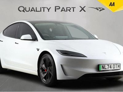 Usado Tesla Model 3 Performance 77 kW (106 HP) 2024 Branco Sedan