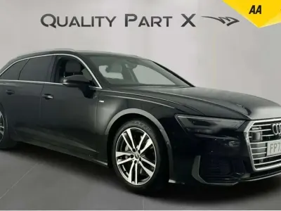 Usado Audi A6 S-Line 2022 Preto Carrinha