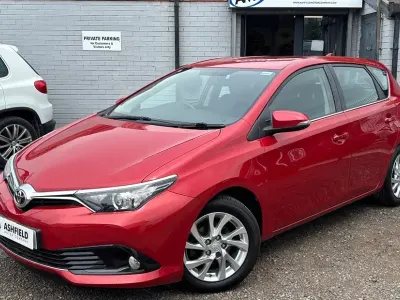 Used Toyota Auris 116 HP (85 kW) 2016