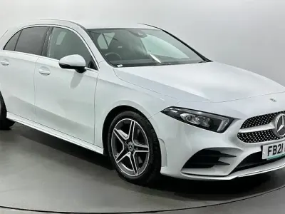 Używany Mercedes A200 AMG line 163 KM (119 kW) 2020 Biały Hatchback