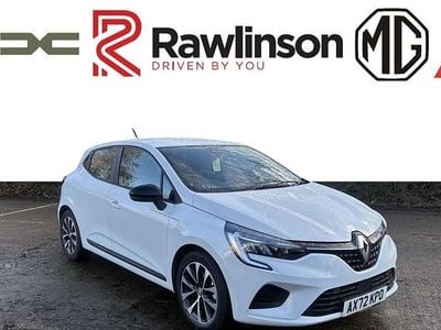 Used Renault Clio V Evolution 145 HP (106 kW) 2023 White  Hatchback