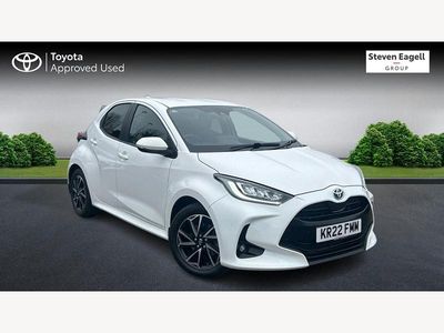 Used Toyota Yaris Hybrid Design 2022 White Hatchback
