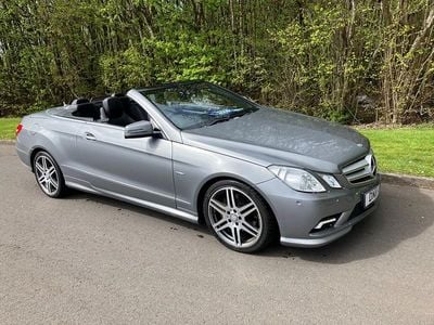 Begagnad Mercedes E220 2011 Silver Cab