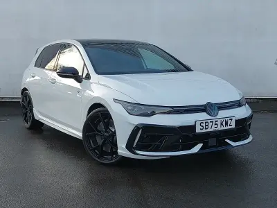 New VW Golf VIII Black Edition 333 HP (244 kW) 2025 White Hatchback