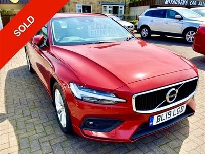used Volvo V60 SPORTWAGON 2.0 D3 MOMENTUM PRO AUTOMATIC **ONE OWNER WITH FULL SERVICE RECORDS** Estate
