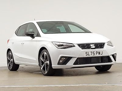 New Seat Ibiza FR Sport 95 HP (69 kW) 2025 Metallic  glacial white Hatchback