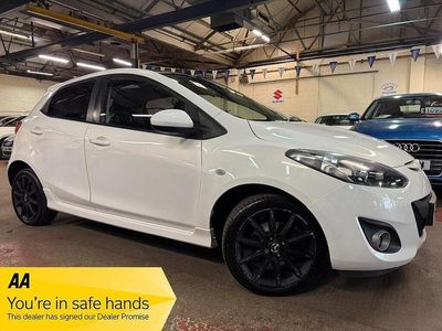 Used Mazda 2 2011 White Hatchback