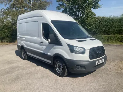 Used Ford Transit 130 HP (95 kW) 2018 White Van