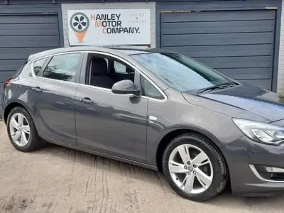 Used Vauxhall Astra SRi 115 HP (84 kW) 2013 Grey Hatchback