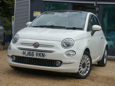 Usado Fiat 500 Lounge 69 HP (50 kW) 2016 Branco Citadino