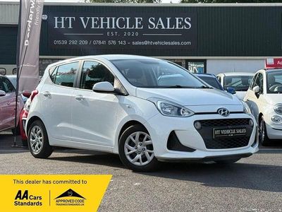 White Used 2017 Hyundai i10 SE Hatchback | £5,795 (Fair price)