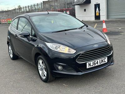 Usado Ford Fiesta Zetec 82 HP (60 kW) 2014 Preto Citadino