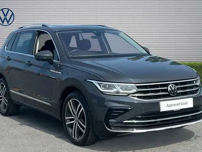 Used VW Tiguan Elegance 150 HP (110 kW) 2023 Urano grey SUV